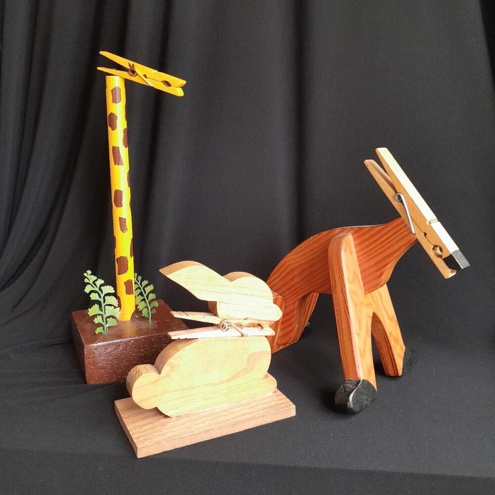 Clothespin Animals Lot of 3 Giraffe Rabbit Dog Recipe Card Holders READ